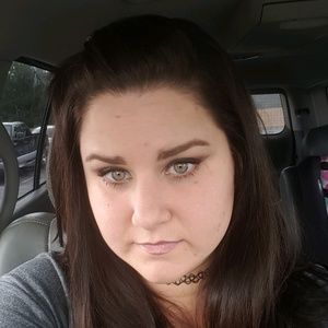 Meet your Posher, Jaclyn